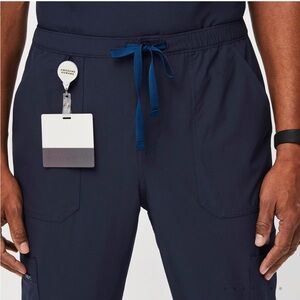 Figs Cairo FreeX scrub pants NWT